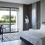 Pelagos & Hotel