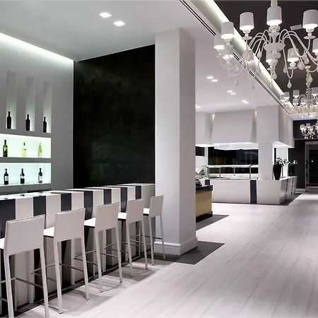 Pelagos & Hotel