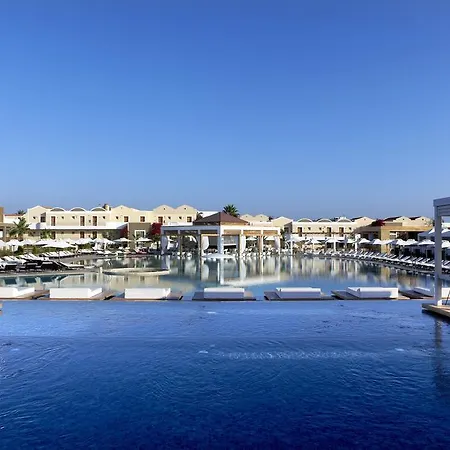 Pelagos & Otel 5*