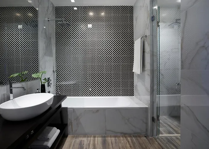 מלון Pelagos & 5*